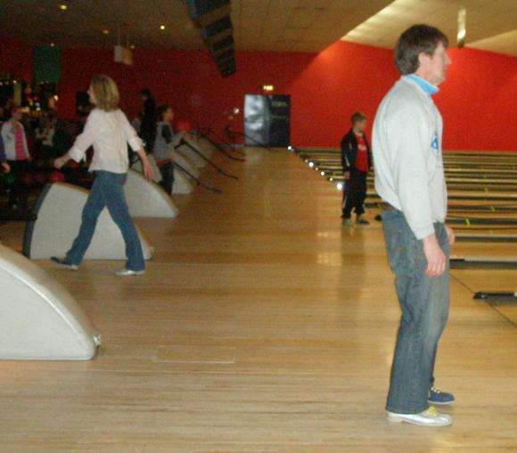Bowling March 2009
